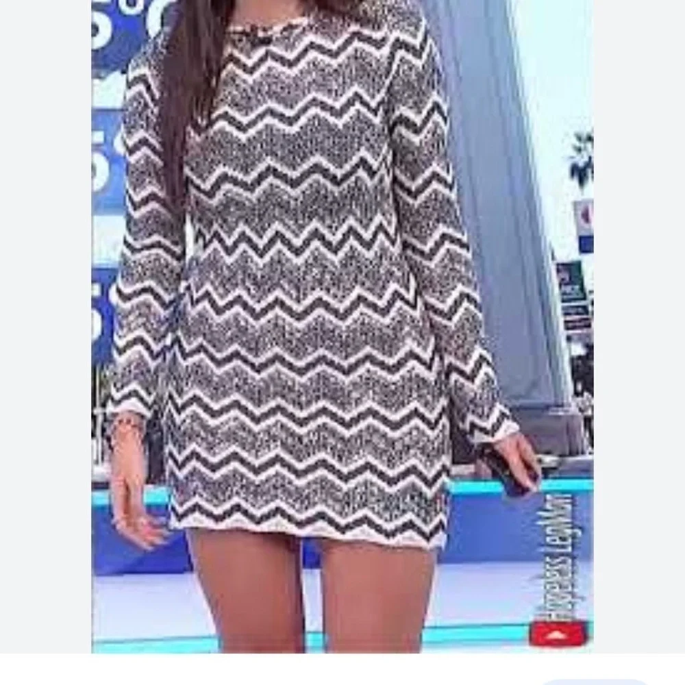 Zara Long Sleeves Chevron Knit Zig Zag Cream and Black Dress-medium - Picture 4 of 8